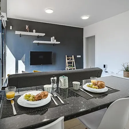 Apartamento Amanecer I *